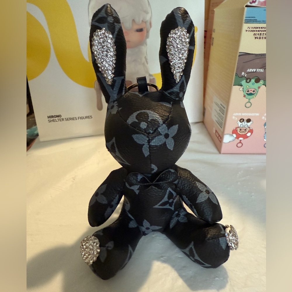 Louis Vuitton Monogram Rabbit Bag charm